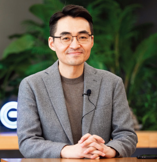 염승환 LS증권 이사 경험과 전문성을 보여주는 이미지